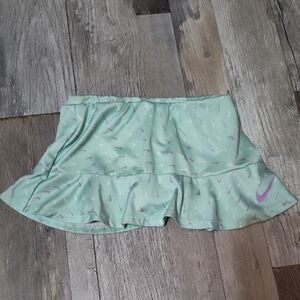 5/$25 SALE Baby Size 18 Months Nike Light Green Skirt With Built In Shorts